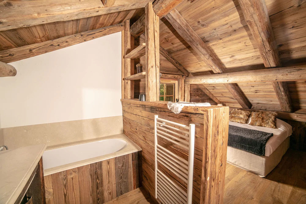 Kashmyre Chalet Luxe Chauffeur Sauna