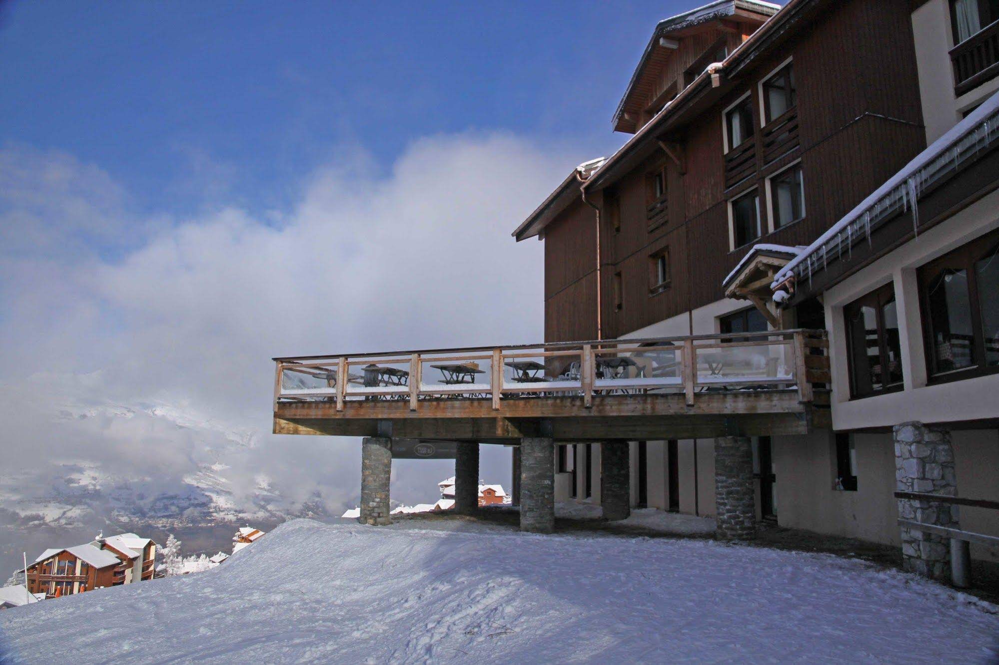 Hotel Emeraude