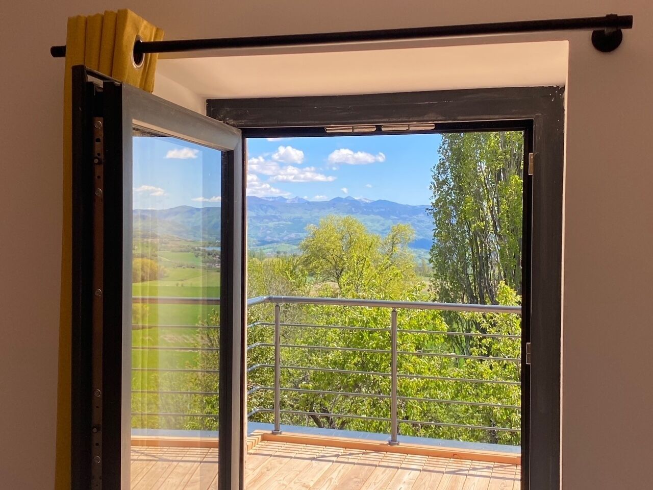 La Petite Maison Basse Corréo