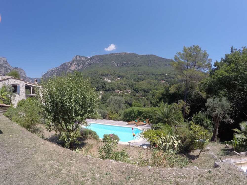 Gite Les Deux Roches