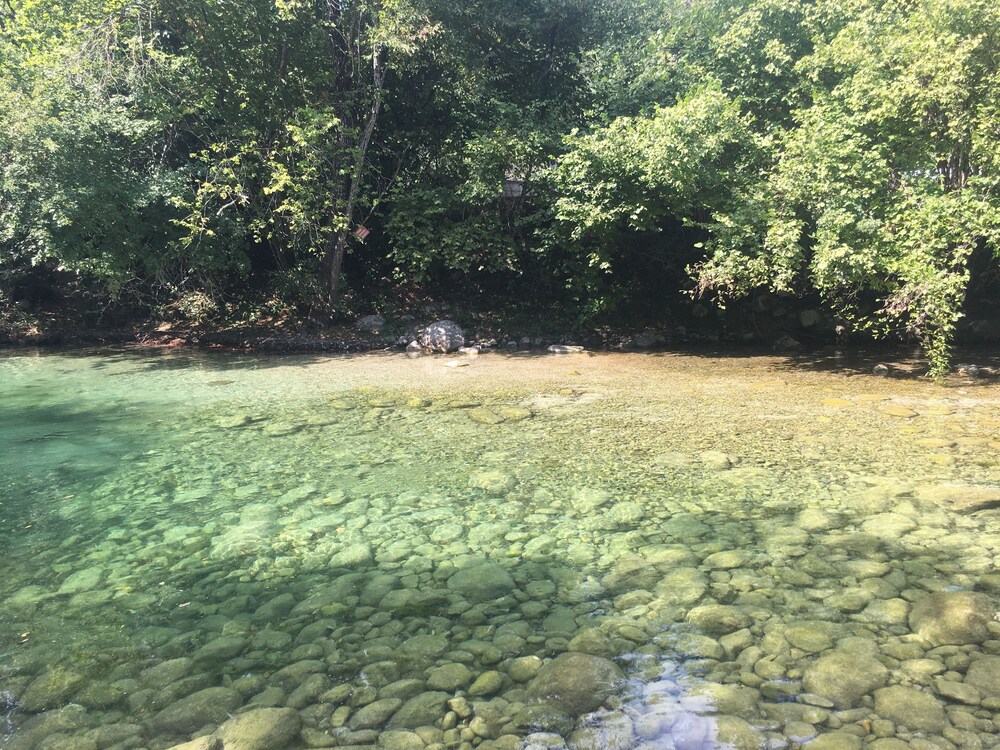 Gite Les Deux Roches