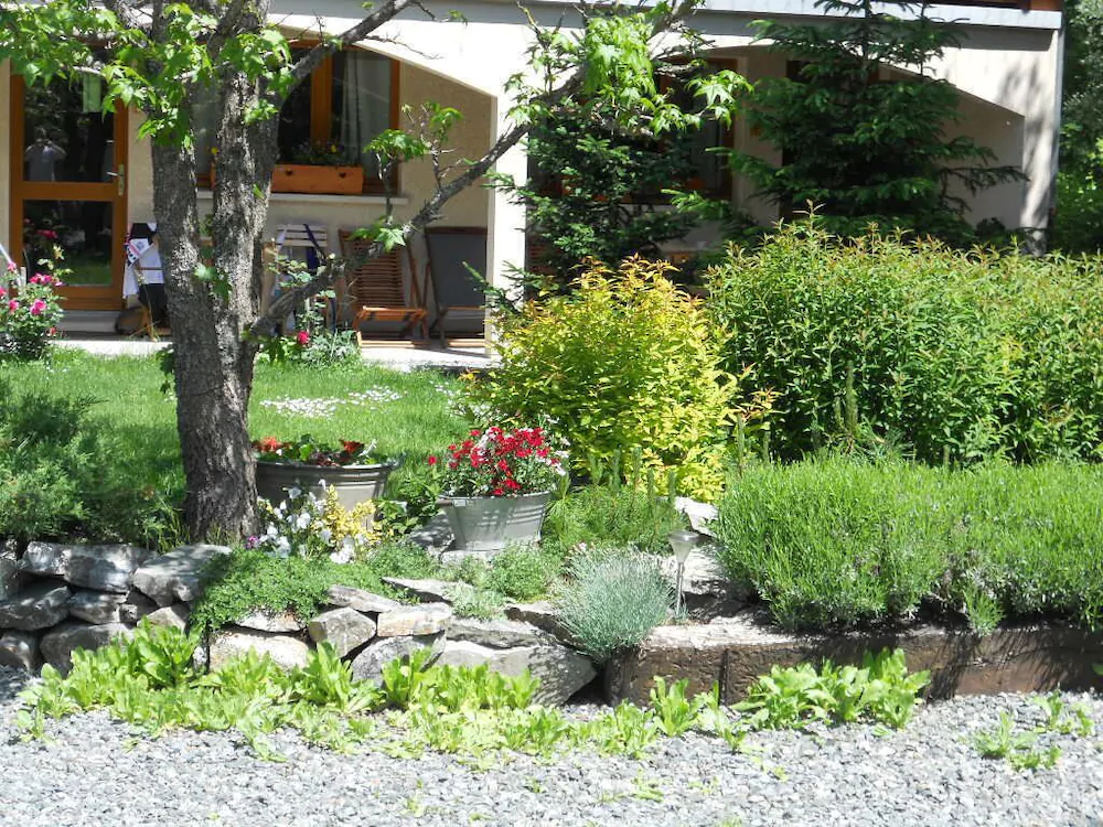 Le Petit Catelan