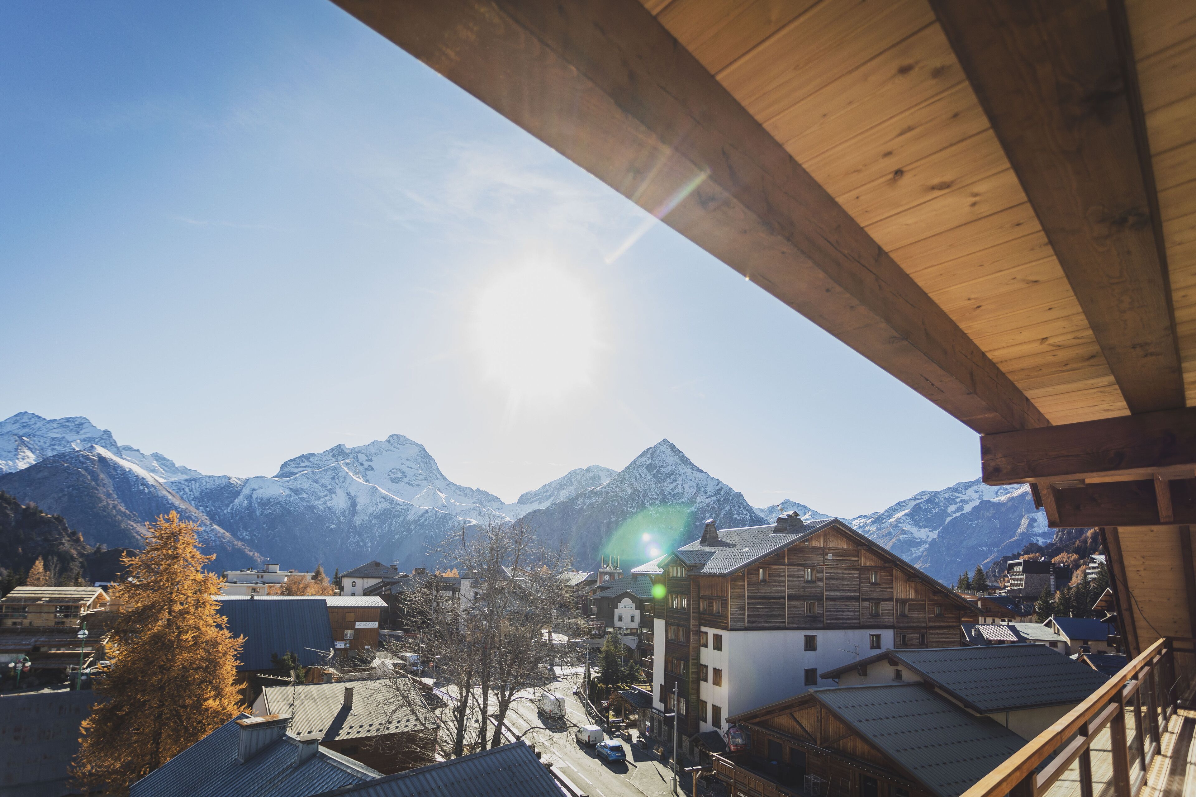 Hotel Base Camp Lodge