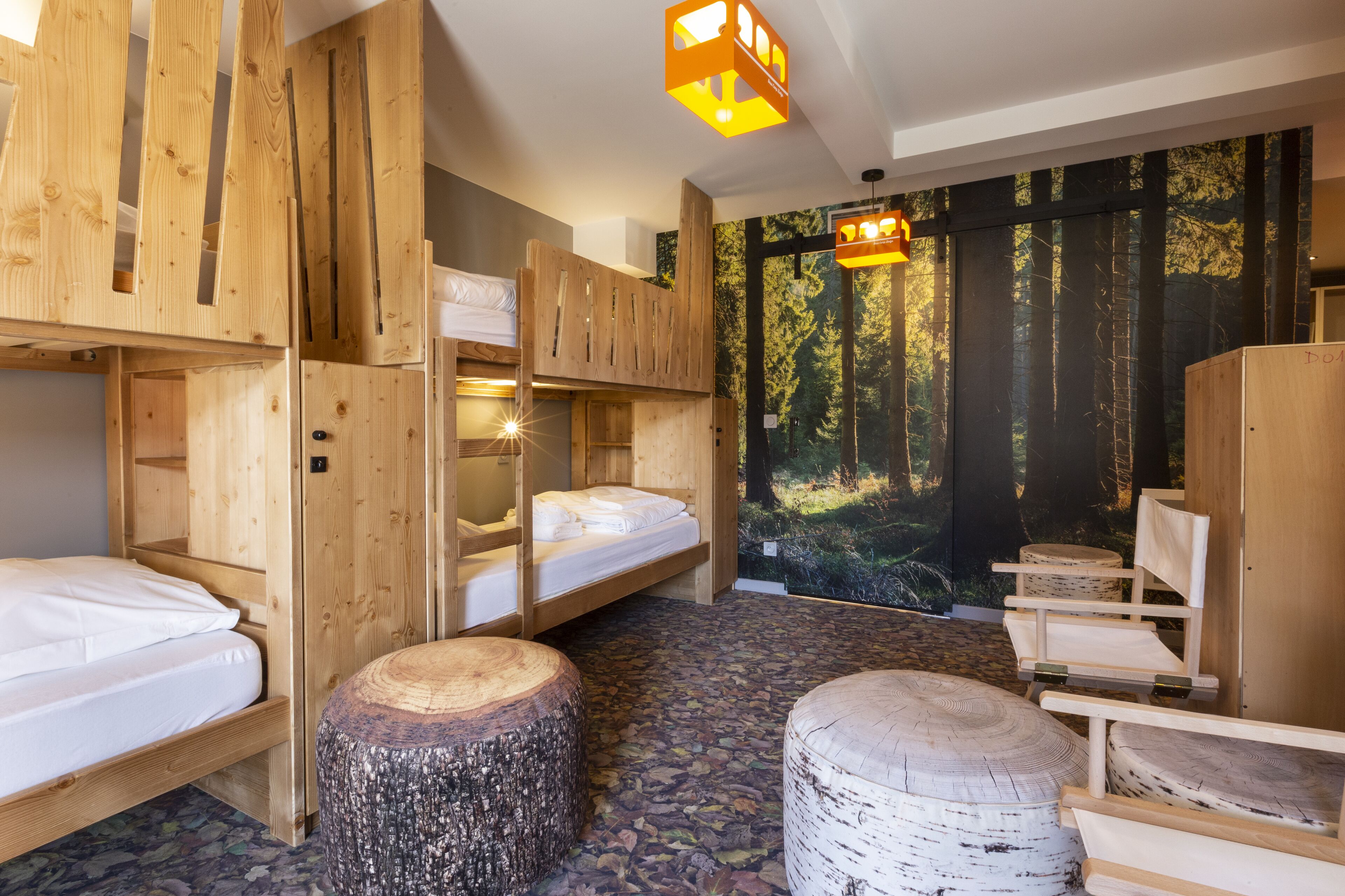 Hotel Base Camp Lodge