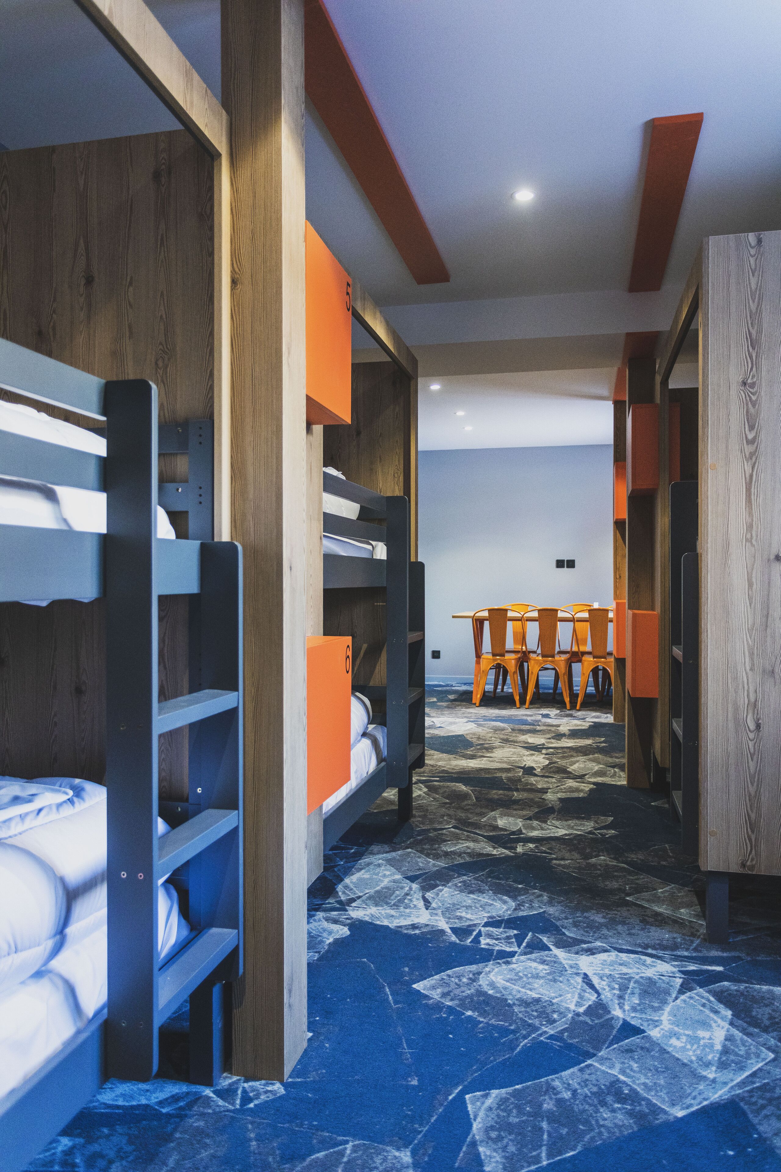 Hotel Base Camp Lodge