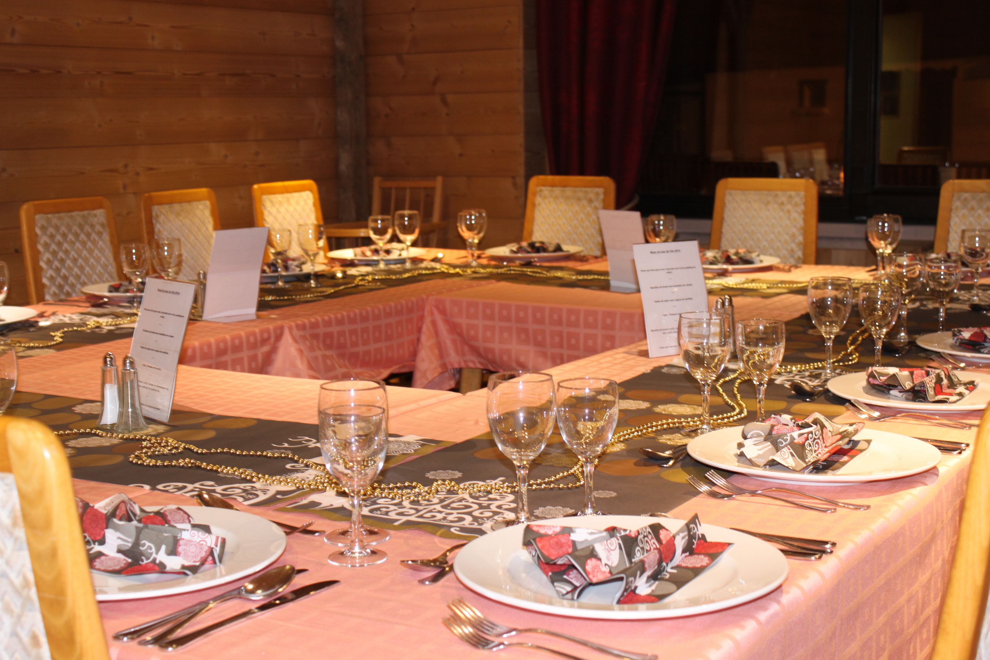 Hotel Base Camp Lodge