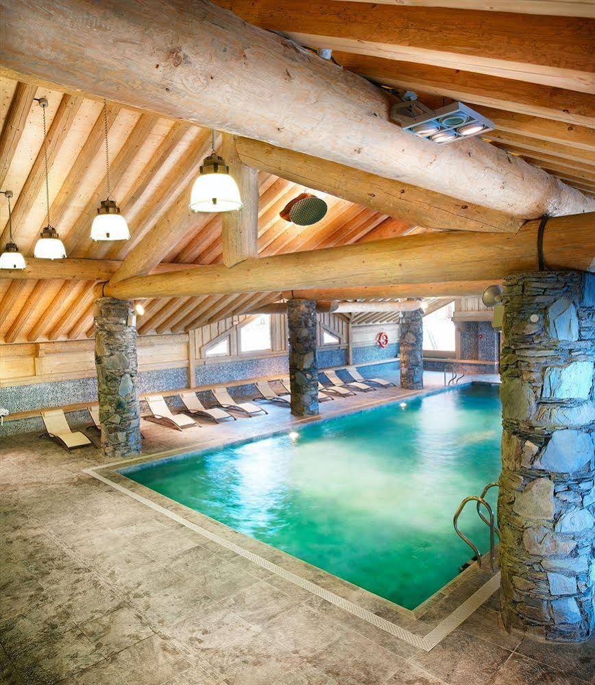 Le Hameau De Pierre Blanche
