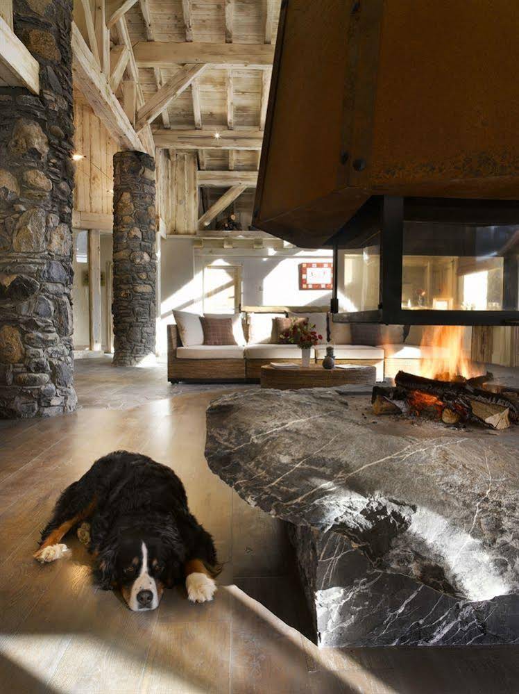 Le Hameau De Pierre Blanche