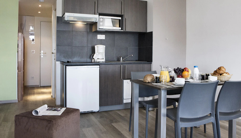 SOWELL RESIDENCES Pierre Blanche