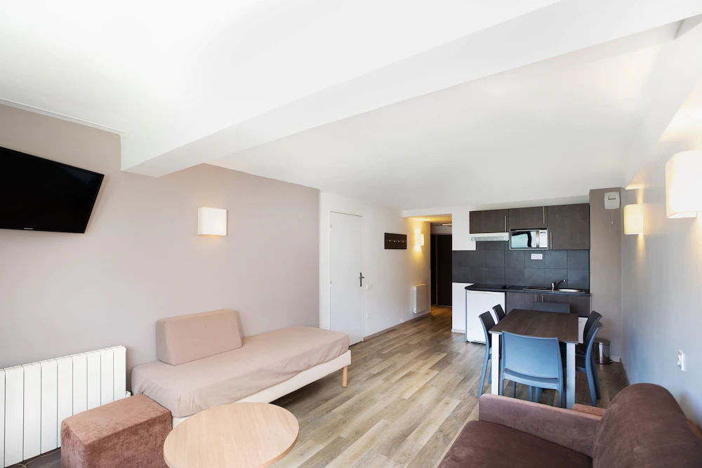 SOWELL RESIDENCES Pierre Blanche