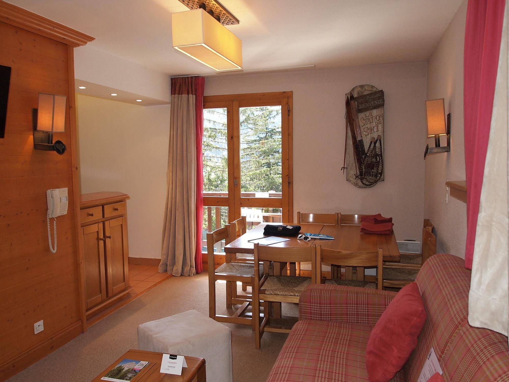 Le Grand Chalet Des Pistes