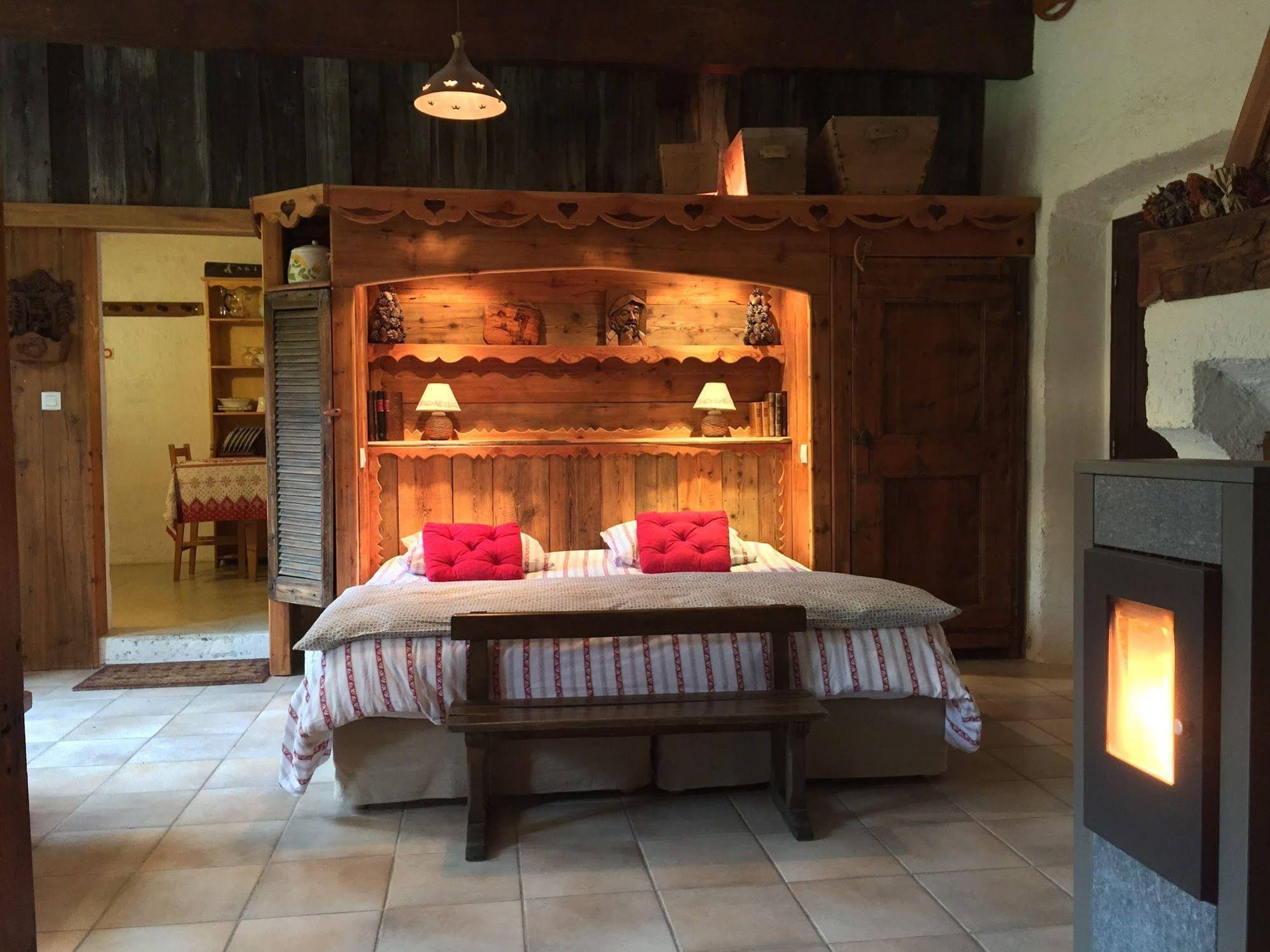 Chambres d'Hôtes Les Méans