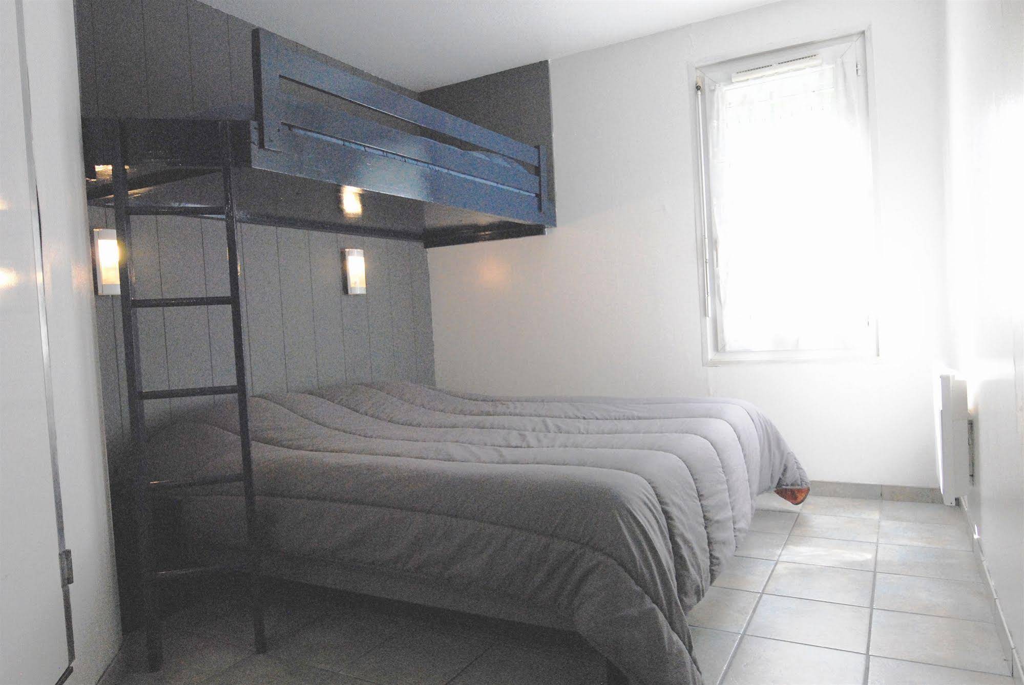 Fasthotel Grenoble Montbonnot