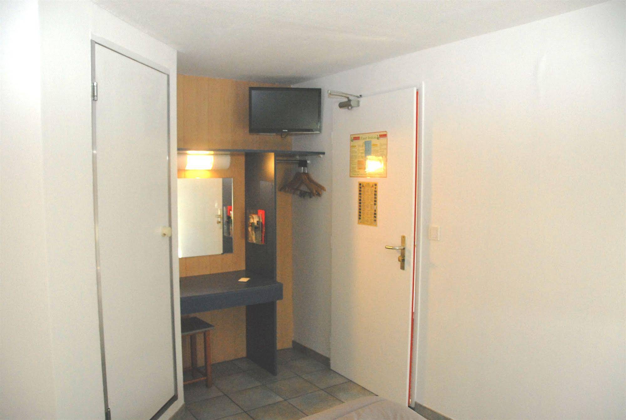 Fasthotel Grenoble Montbonnot