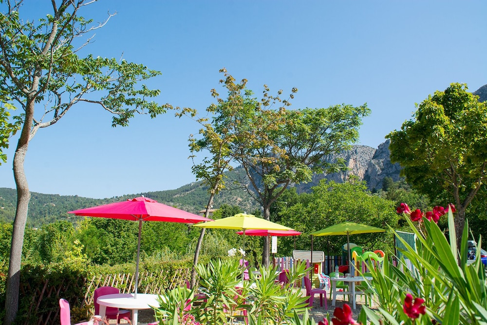 Camping Le Vieux Colombier