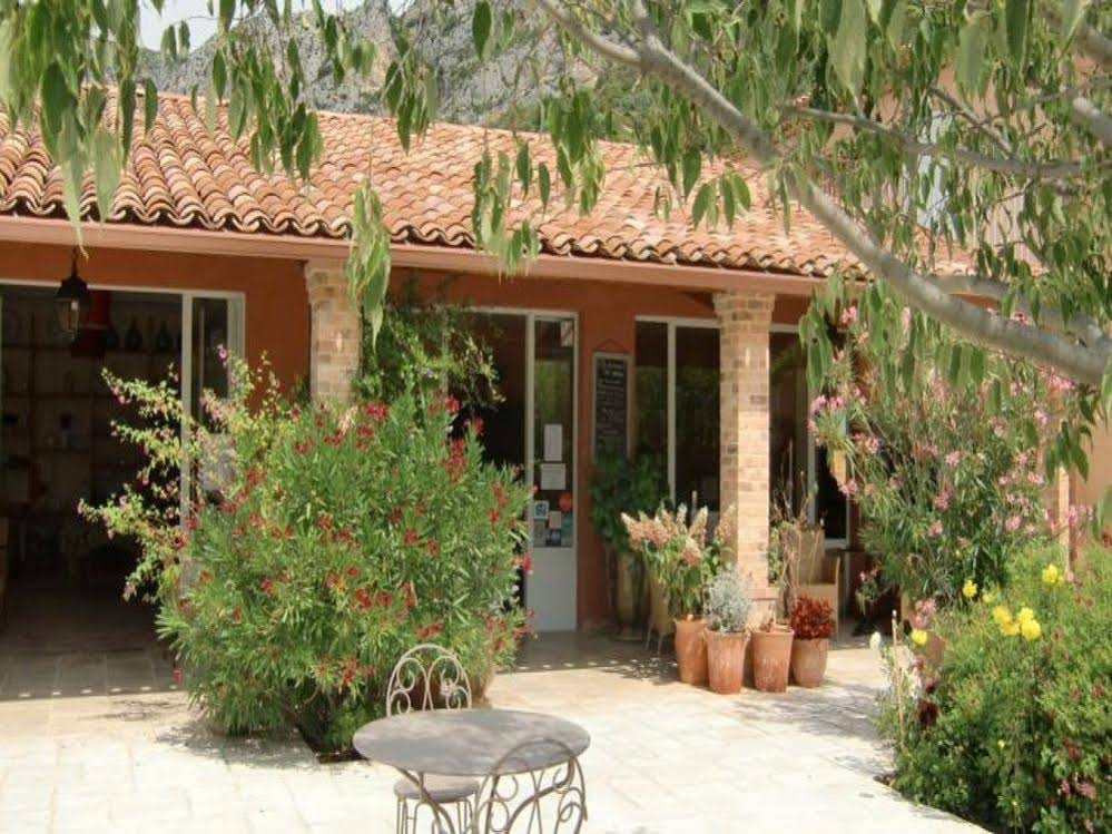 Les Restanques De Moustiers