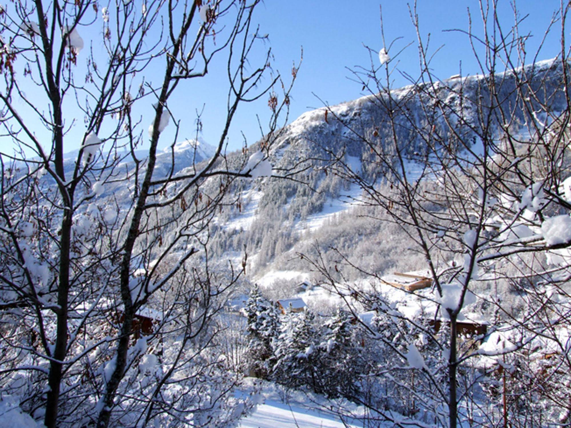 Les Ecrins D'Azur