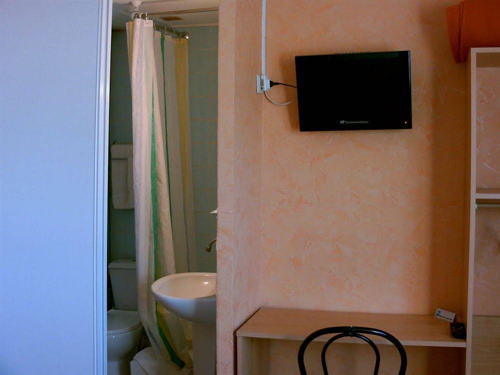 Hotel Azur
