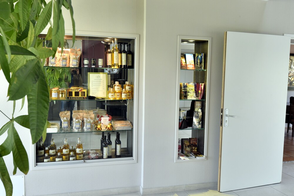 Le Domaine Des Oliviers