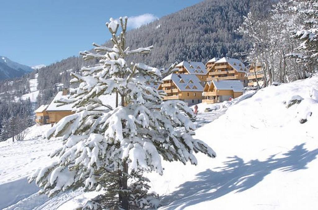 Les Chalets de Praroustan by Actisource