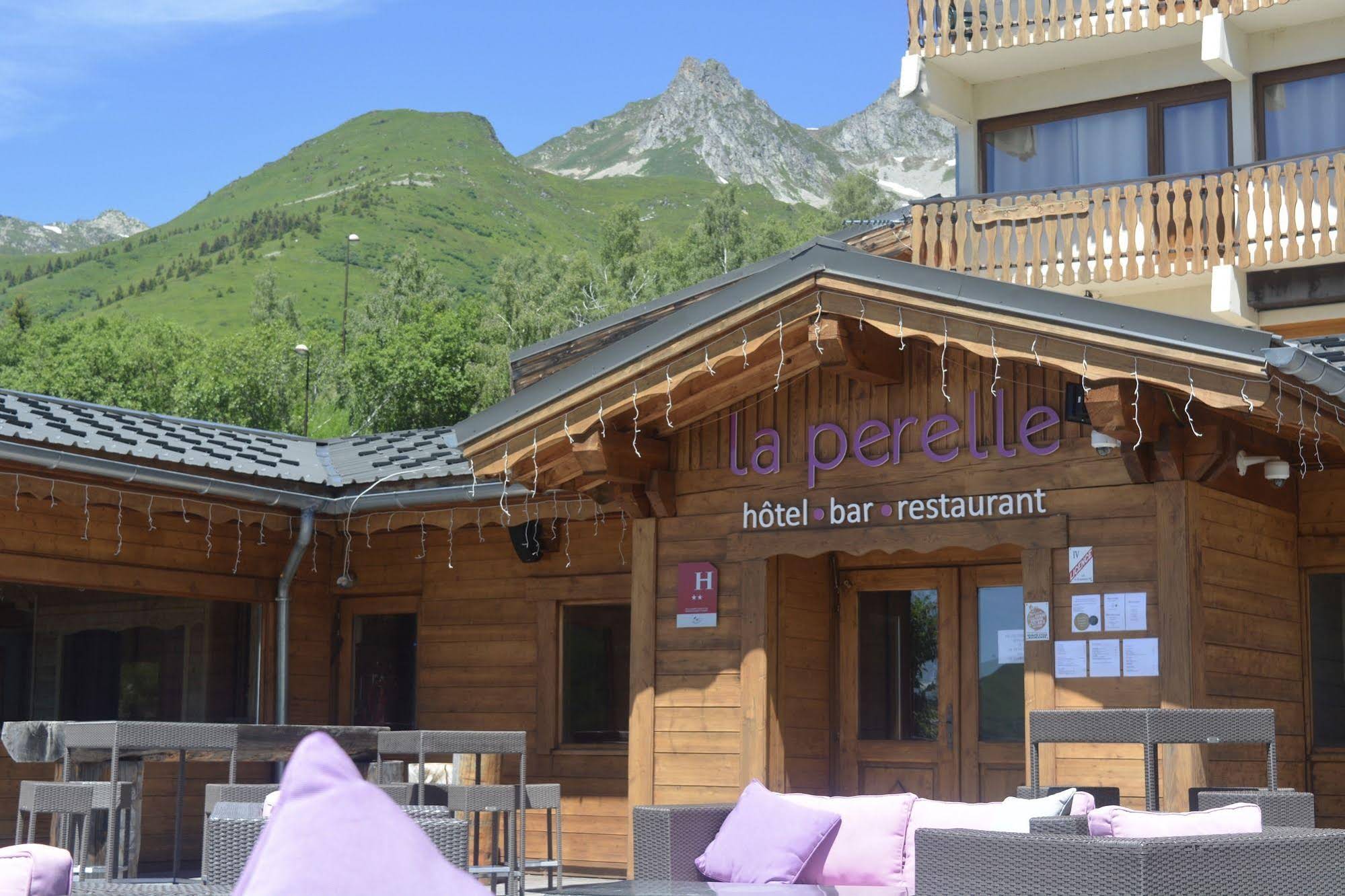 Hôtel La Perelle