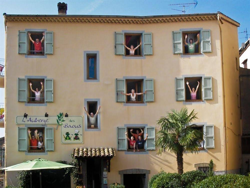 The Frogs' House