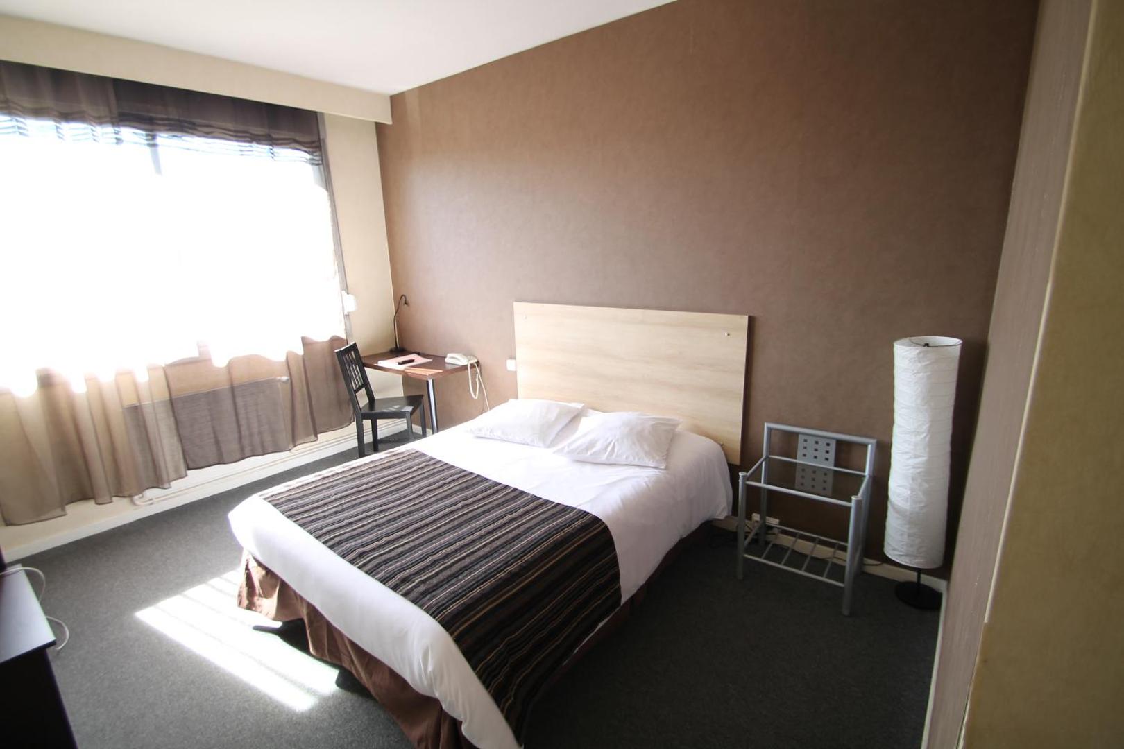Adonis Lyon Est - Hôtel Artys