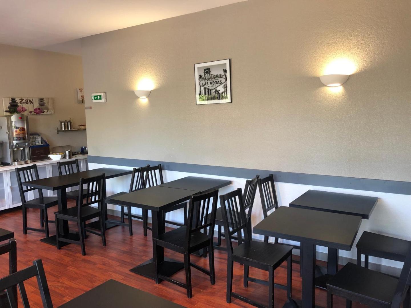 Adonis Lyon Est - Hôtel Artys