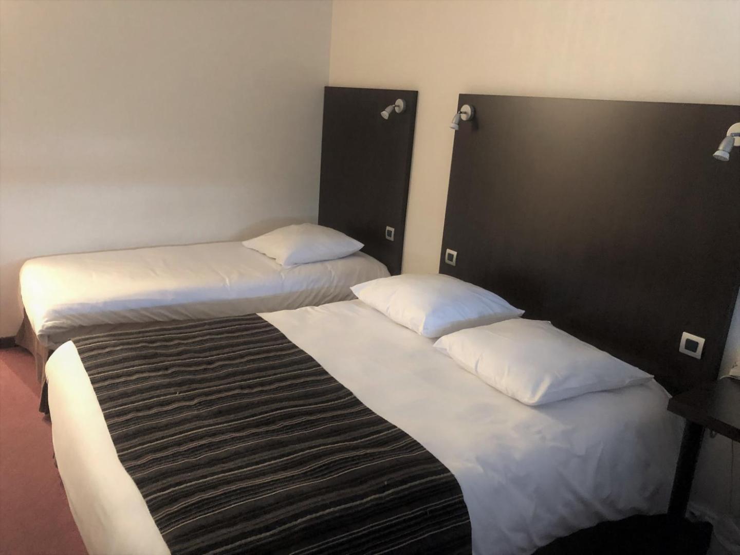 Adonis Lyon Est - Hôtel Artys