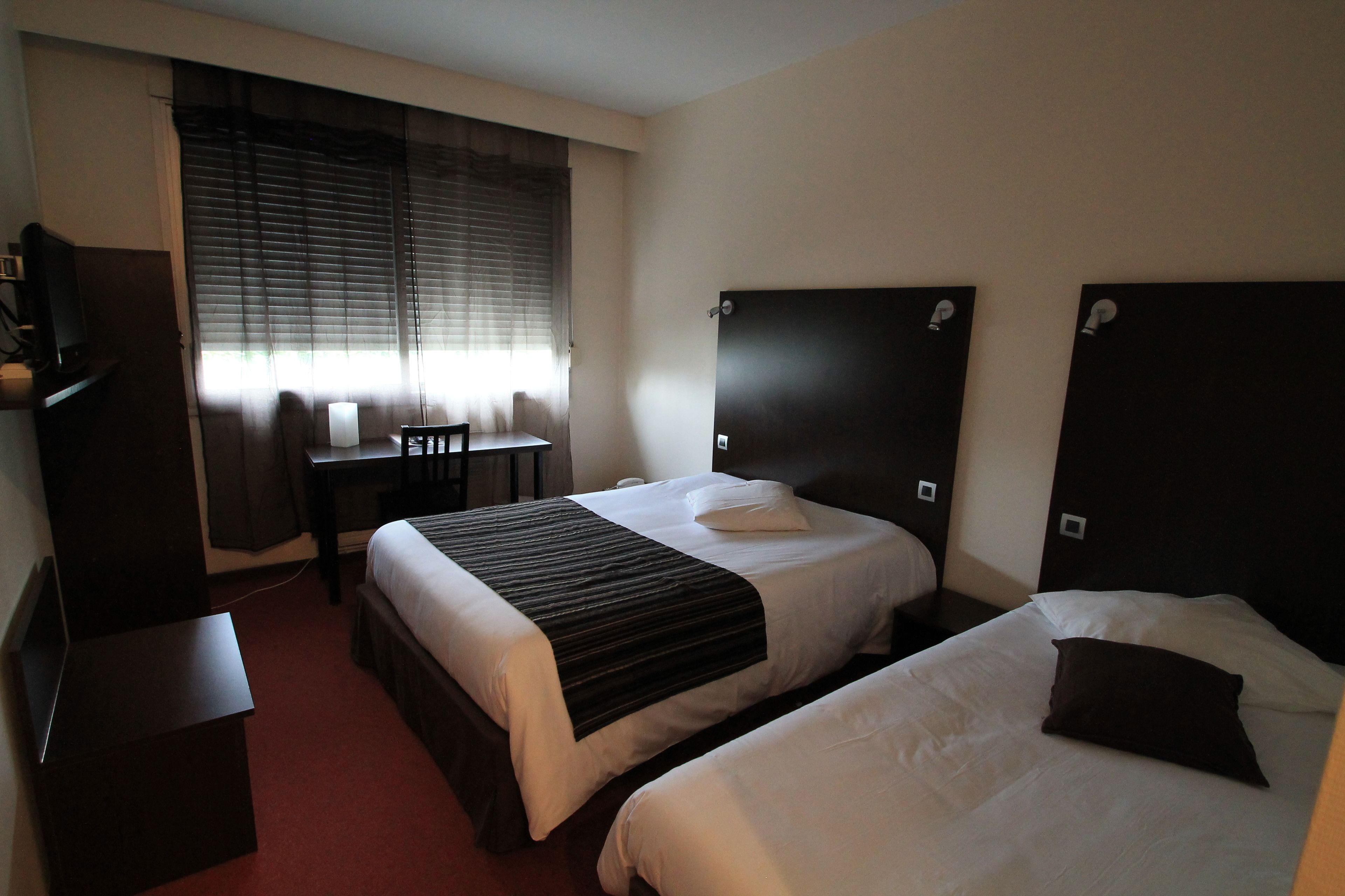 Adonis Lyon Est - Hôtel Artys