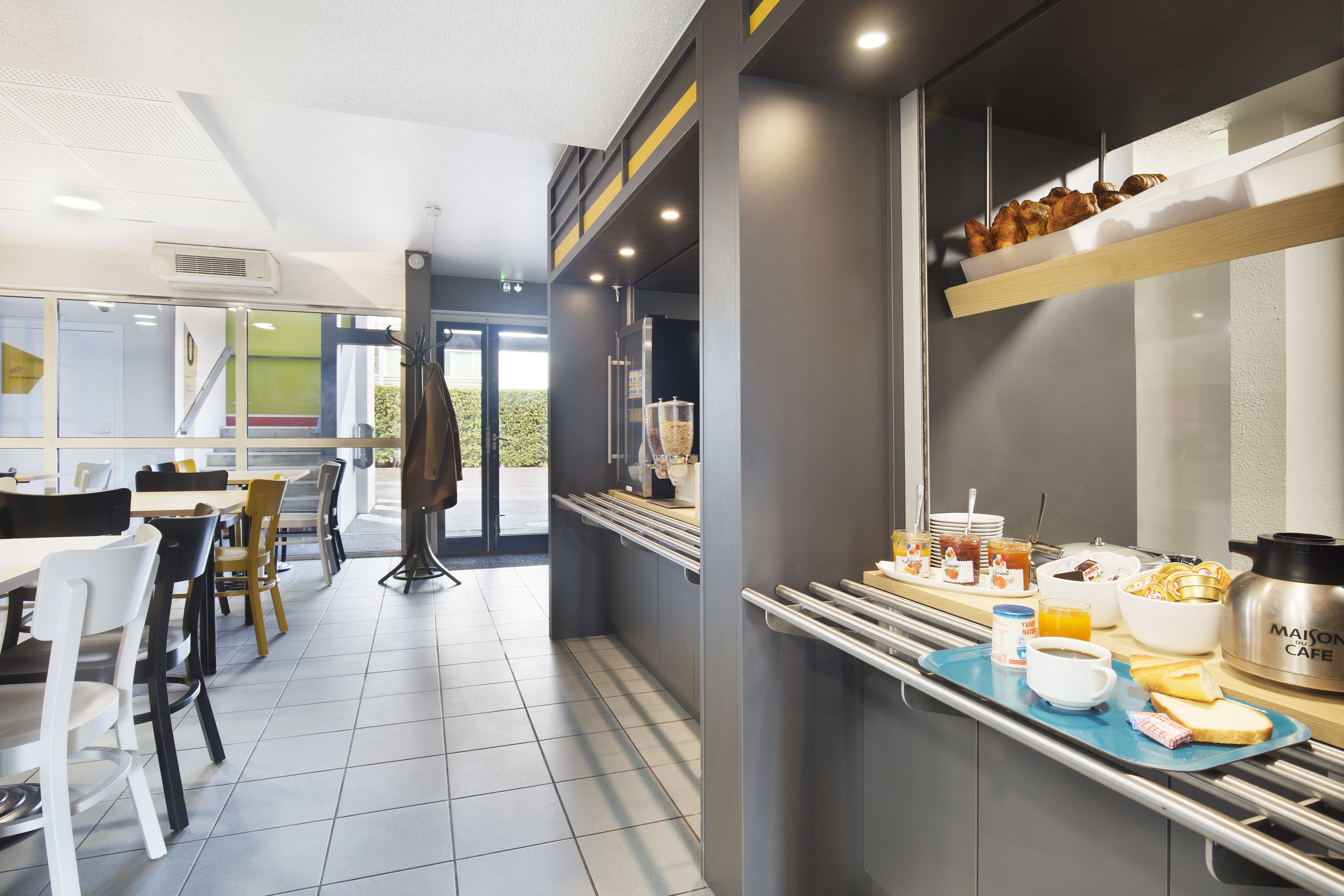B&B Hôtel Lyon Saint Priest