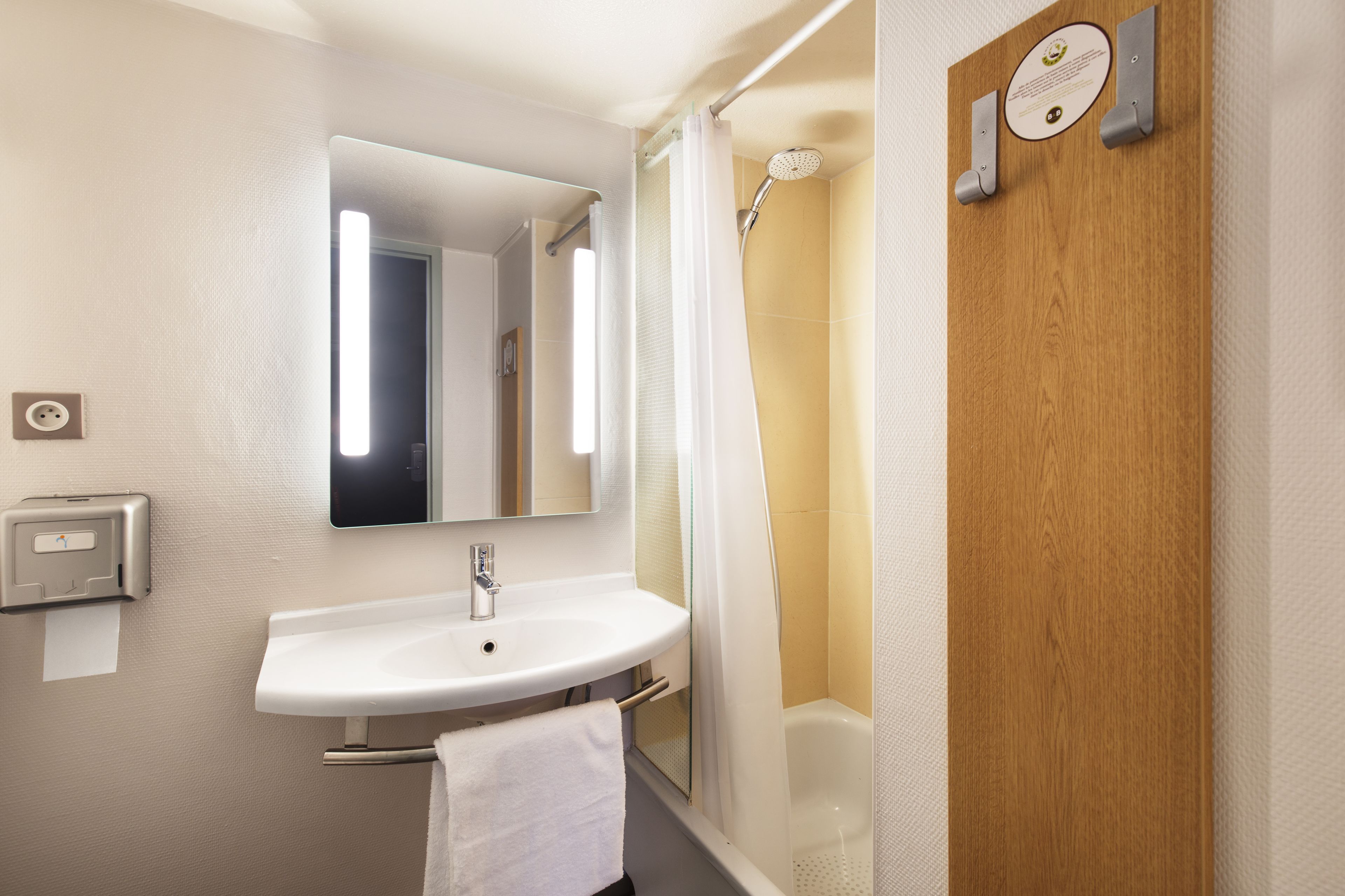 B&B Hôtel Lyon Saint Priest