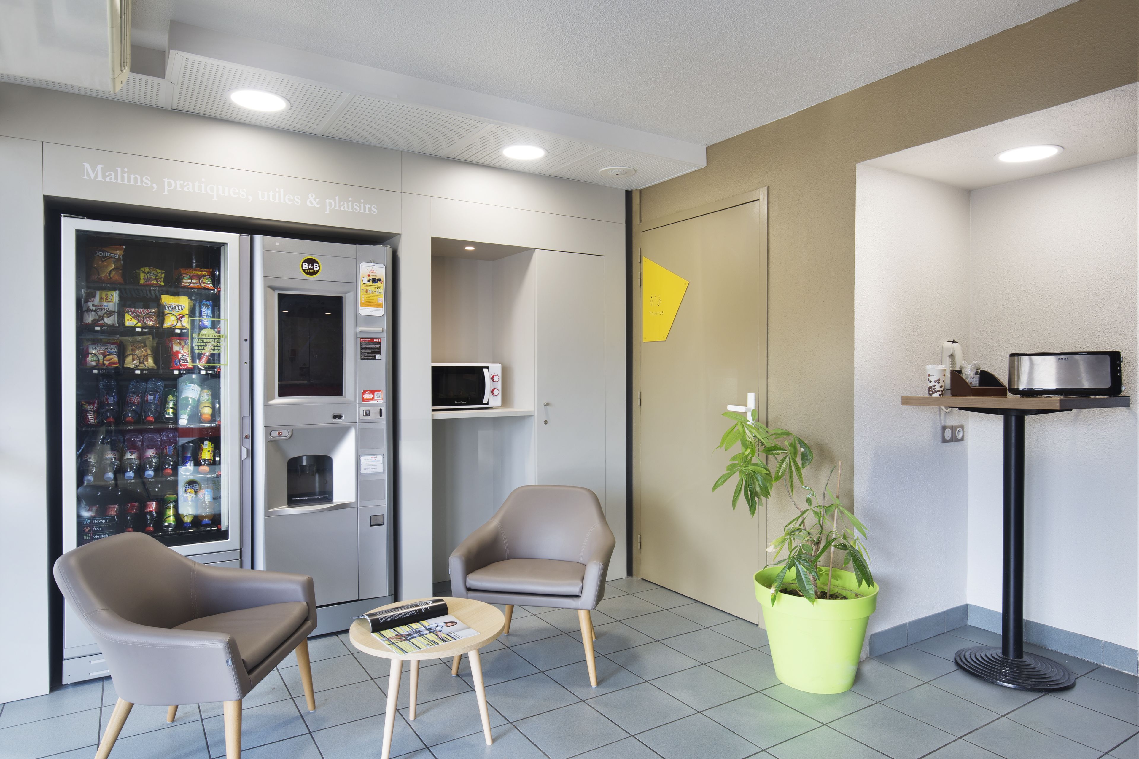 B&B Hôtel Lyon Saint Priest