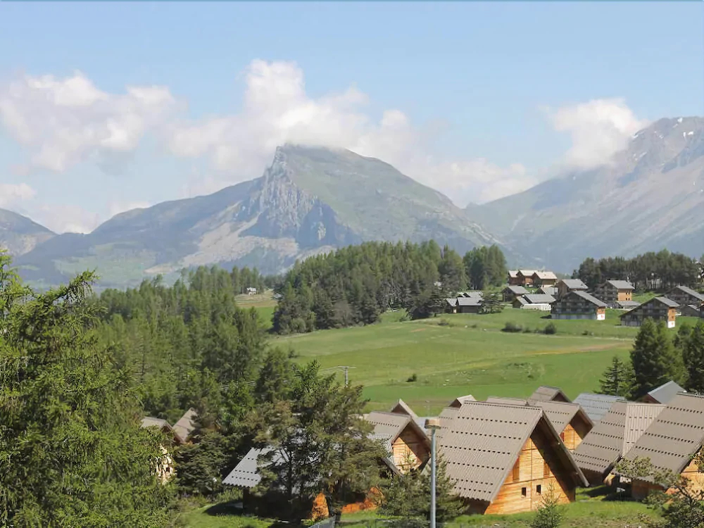 Les Chalets De Celine