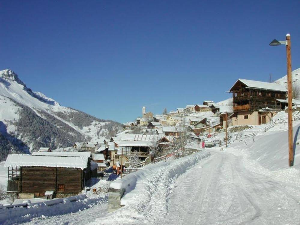 Les Chalets du Villard