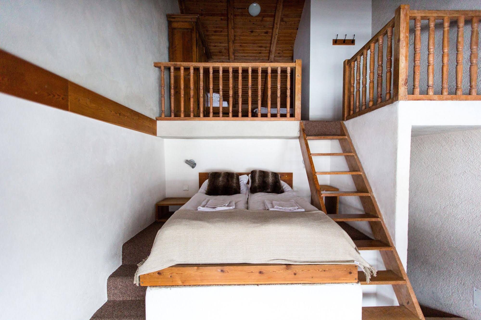 Langley Hotel Ski Lodge La Vieille Ferme