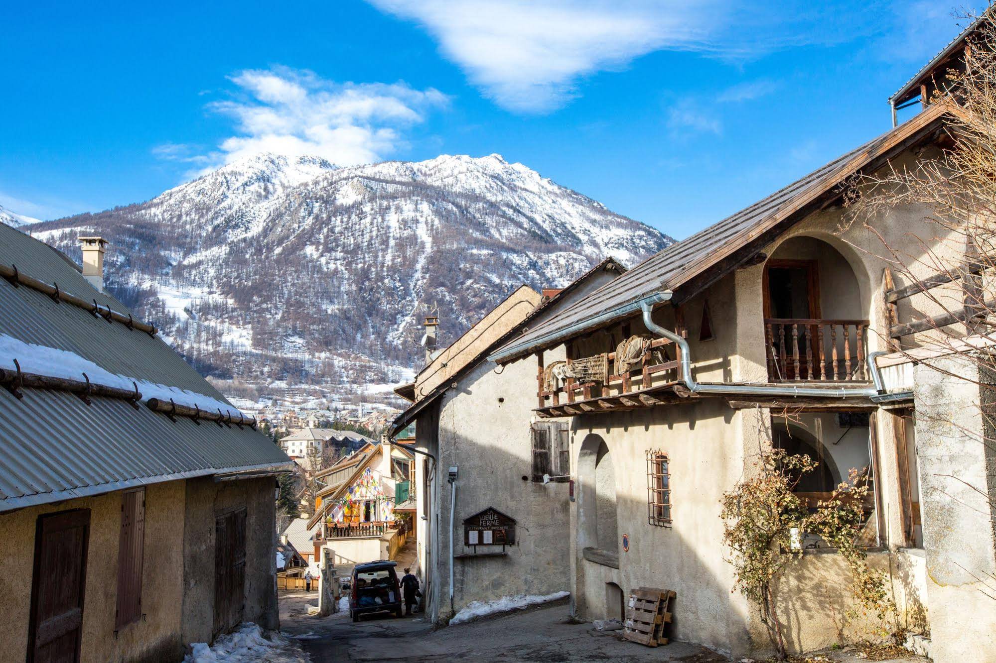 Langley Hotel Ski Lodge La Vieille Ferme