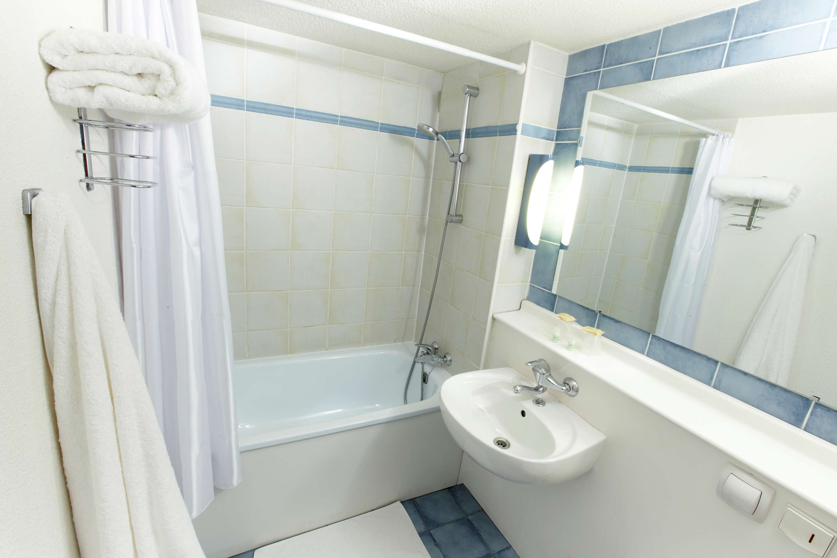 Hotel Campanile Grenoble Sud - Seyssins