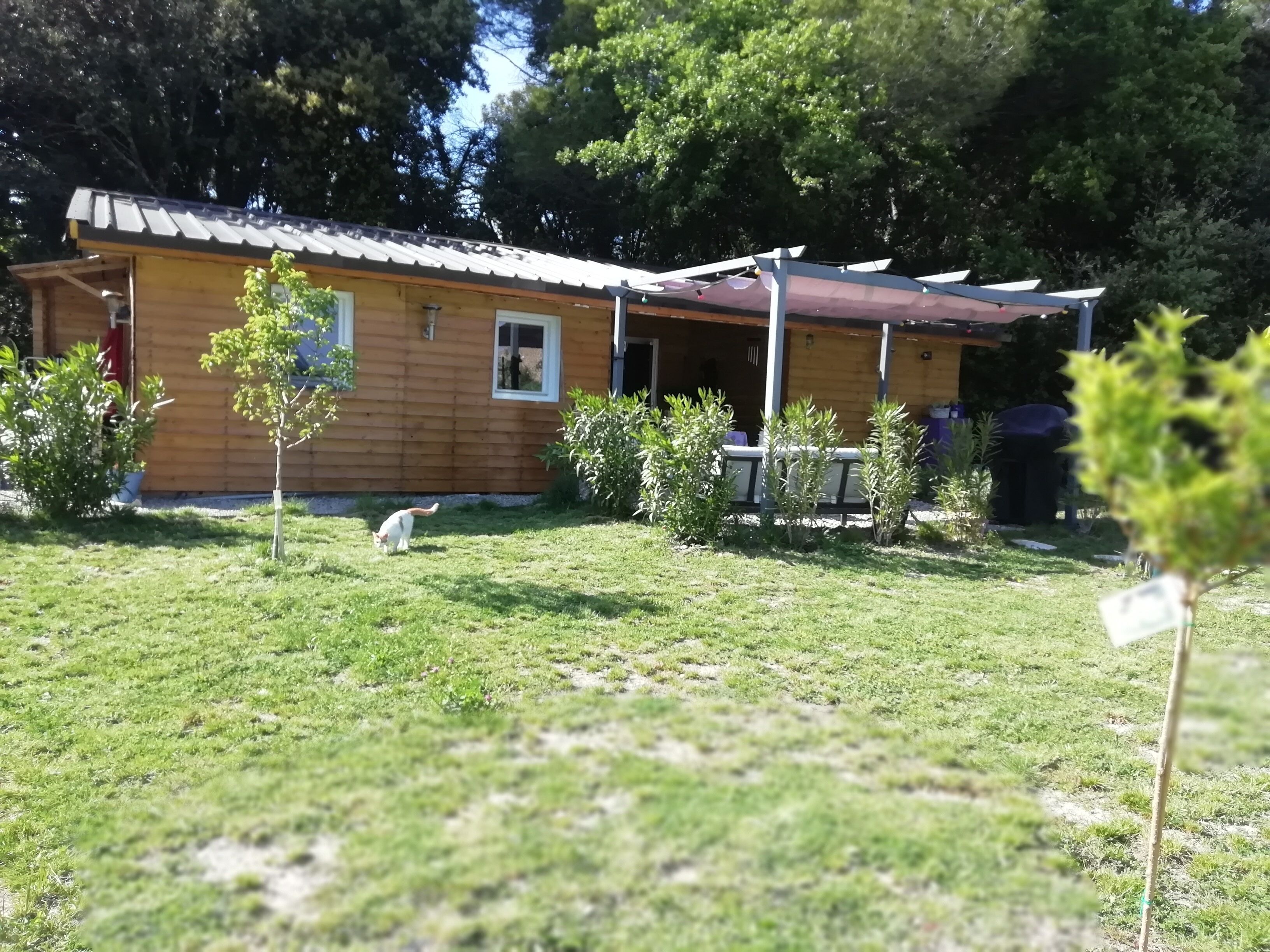O Chalets De Provence