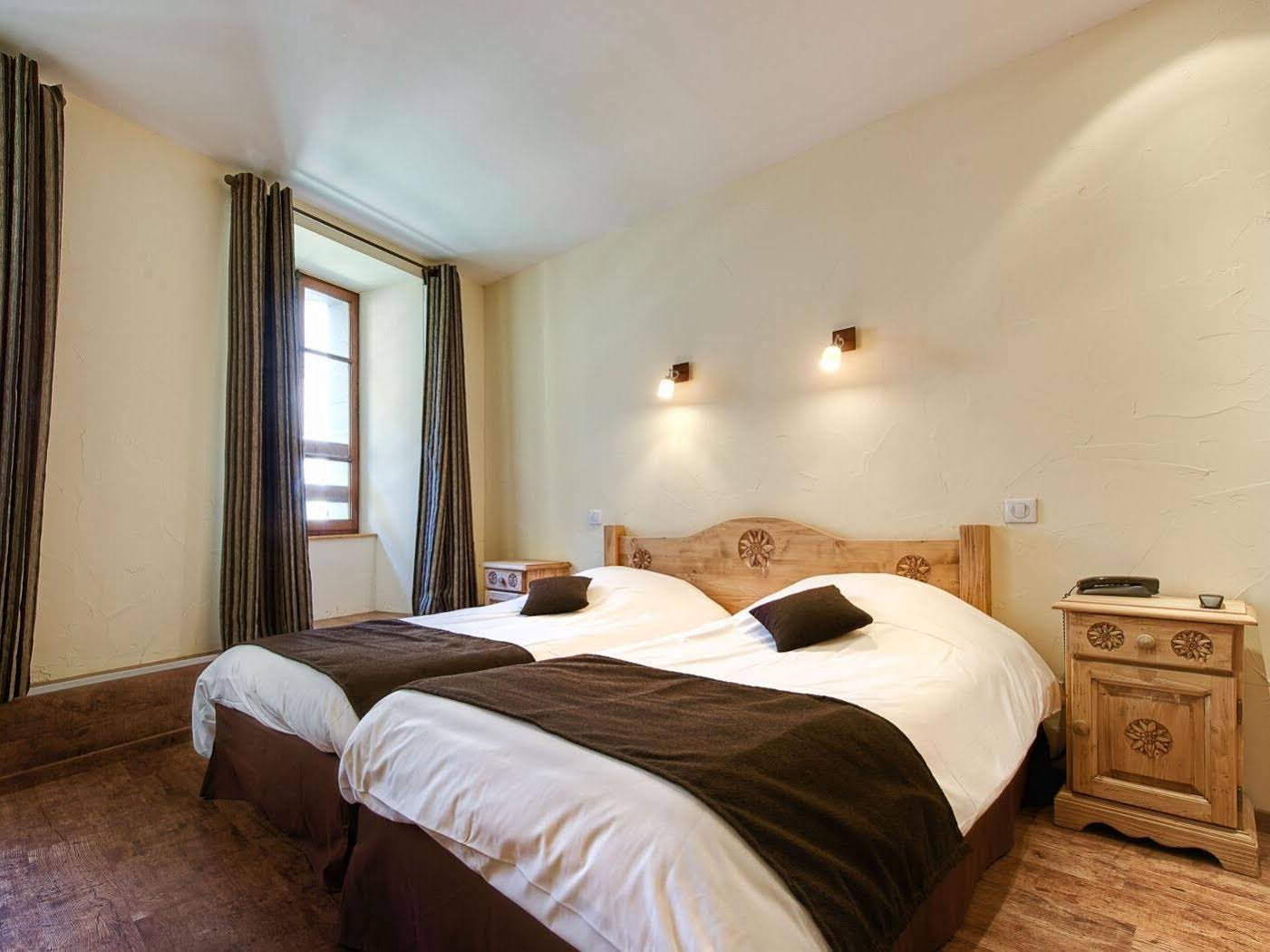 Hotel Du Commerce