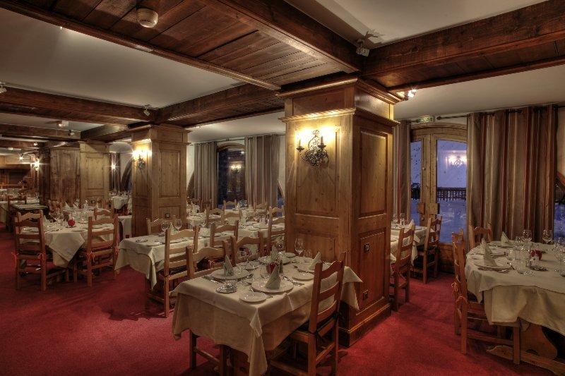 Hôtel Les Suites du Montana by Les Etincelles