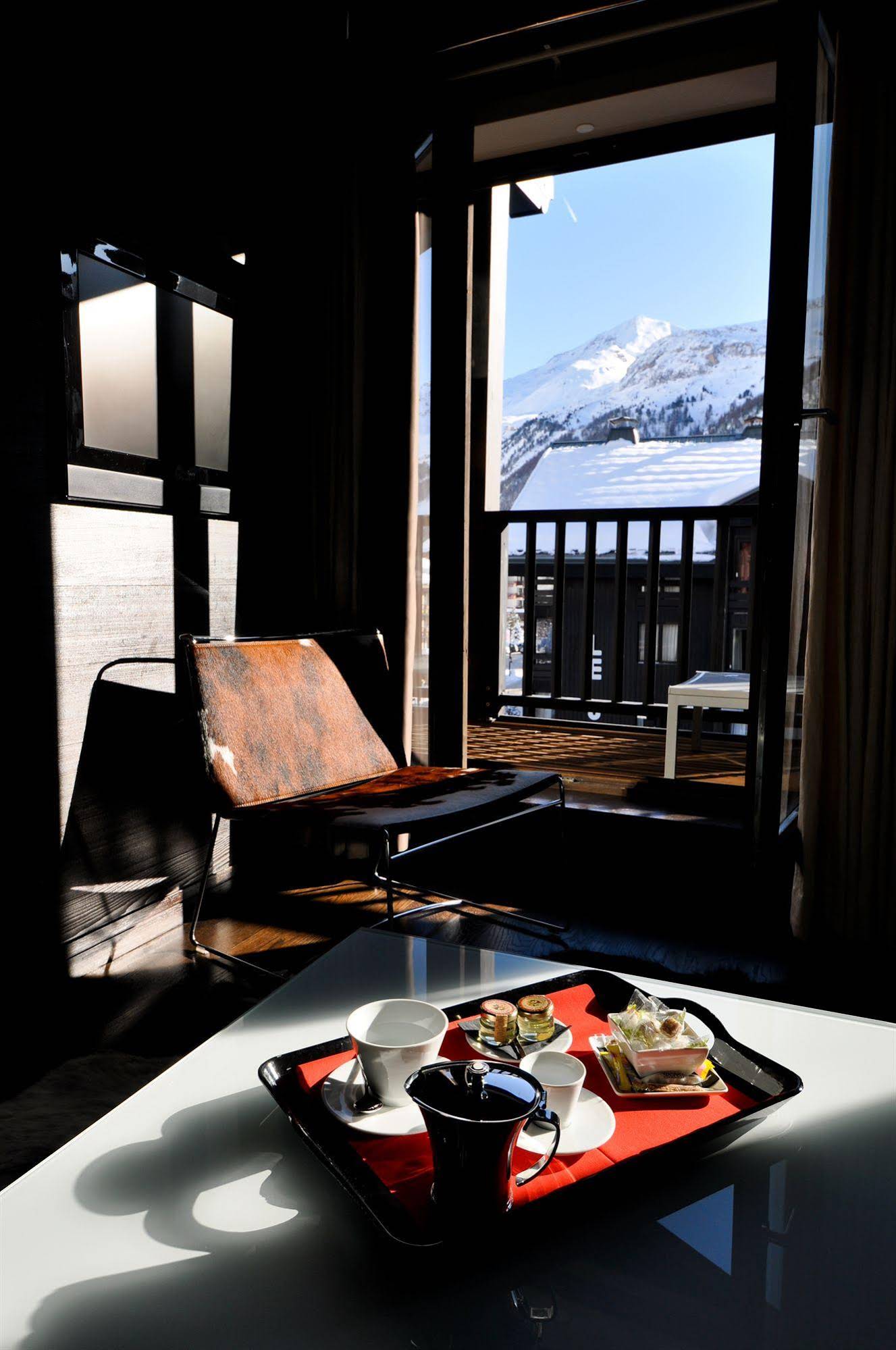 Avenue Lodge
