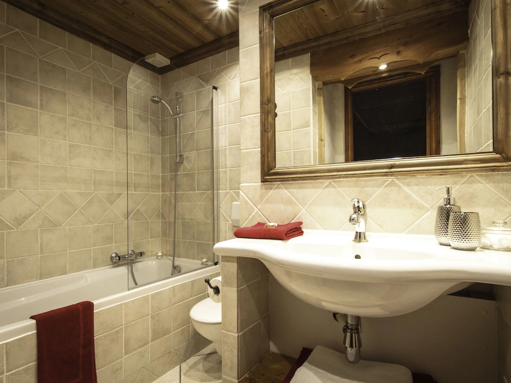 Chalet Bivouac by Chardons