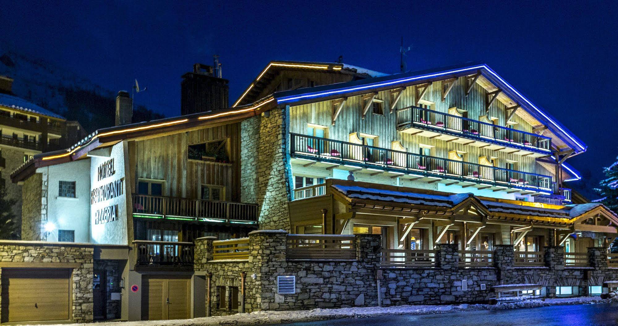 Le Samovar Hotel & Chalets