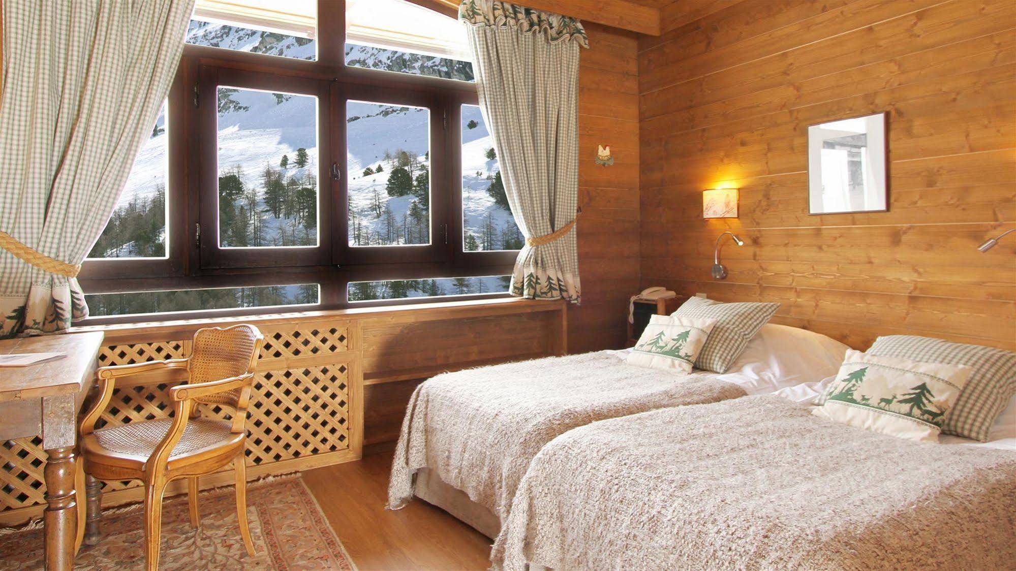 Le Samovar Hotel & Chalets