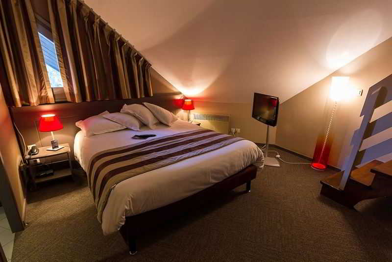 Quality Hôtel Le Cervolan
