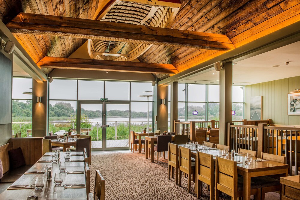 De Vere Cotswold Water Park