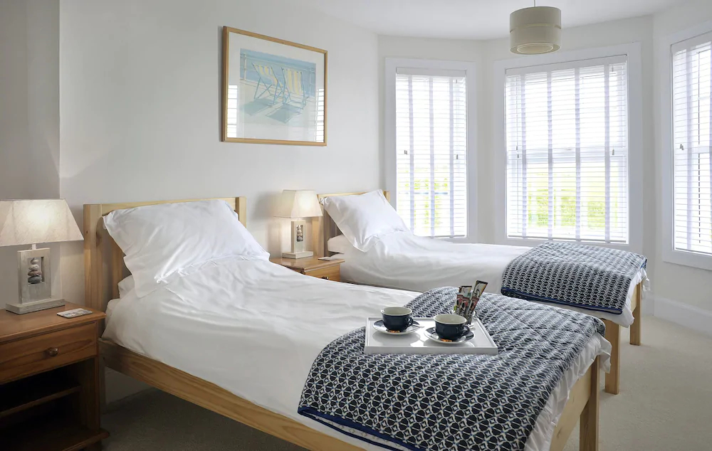 Surf Haven Bed & Breakfast
