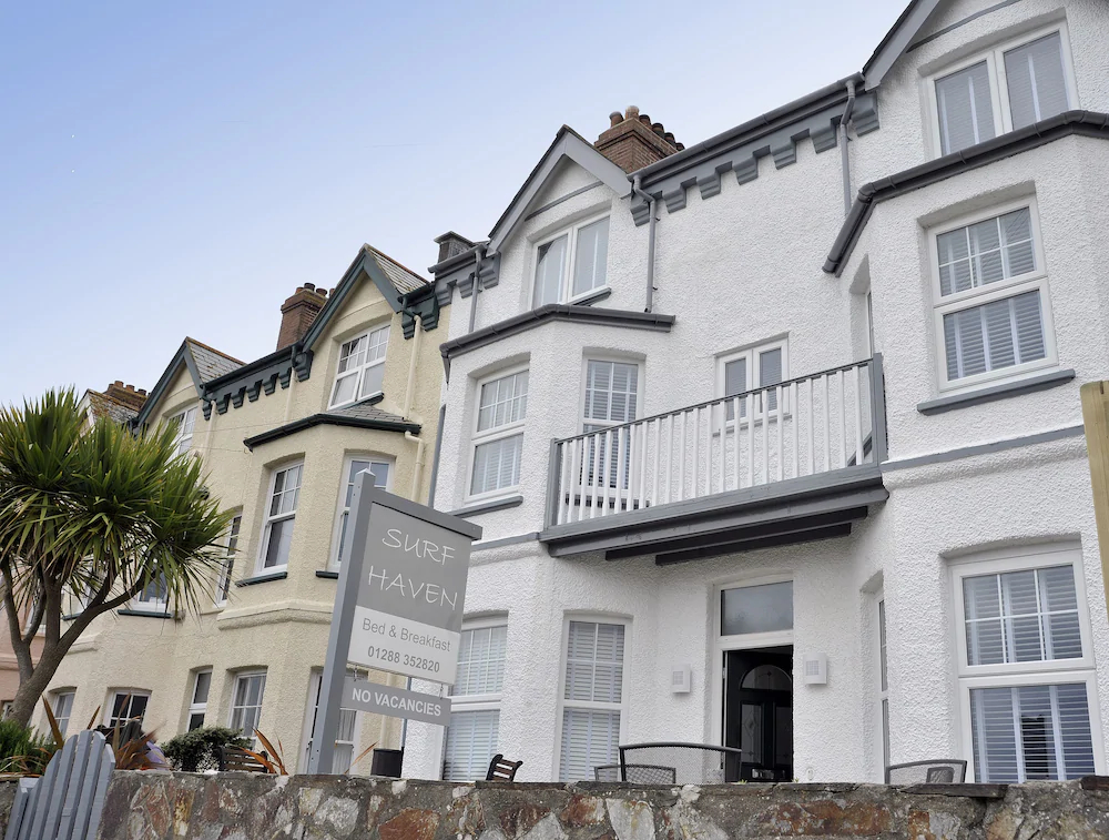 Surf Haven Bed & Breakfast