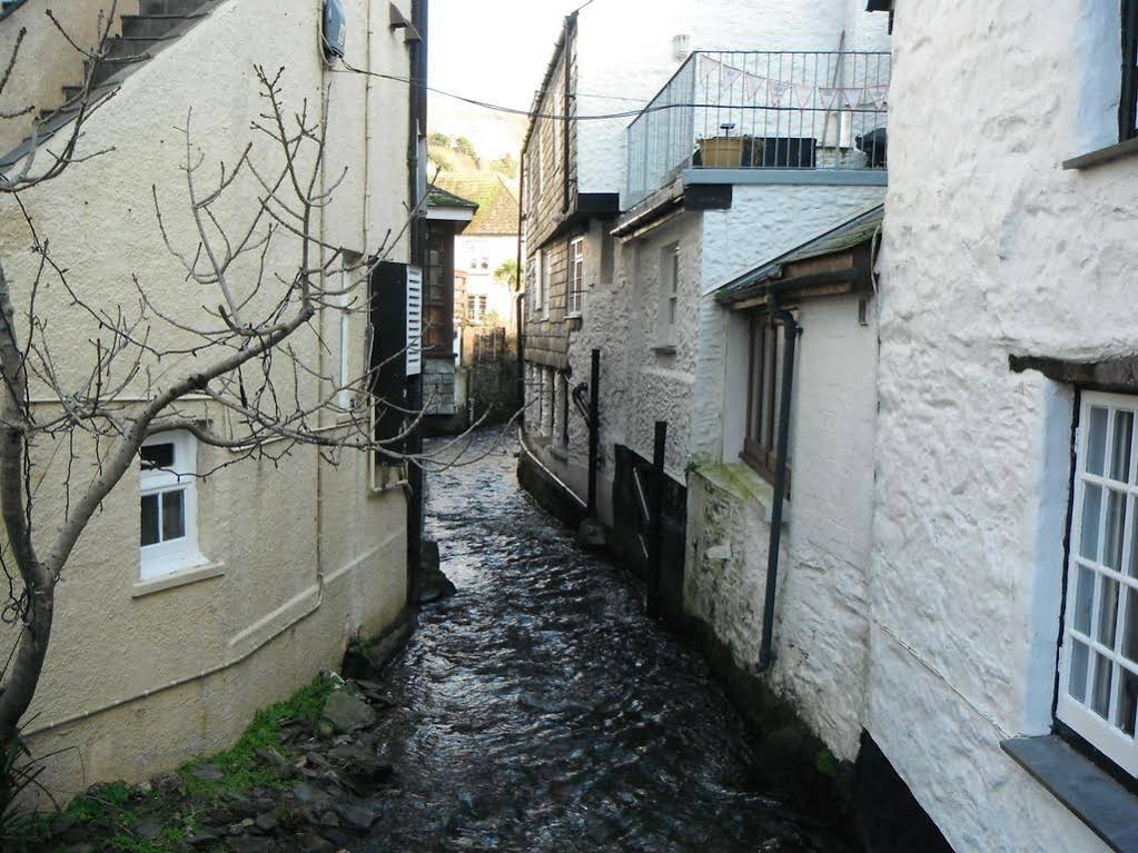 Rowan Lodge